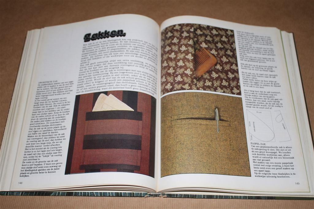 De makkelijke handleiding voor Zelfmaakmode. Kleding maken., Ophalen of Verzenden, Gelezen