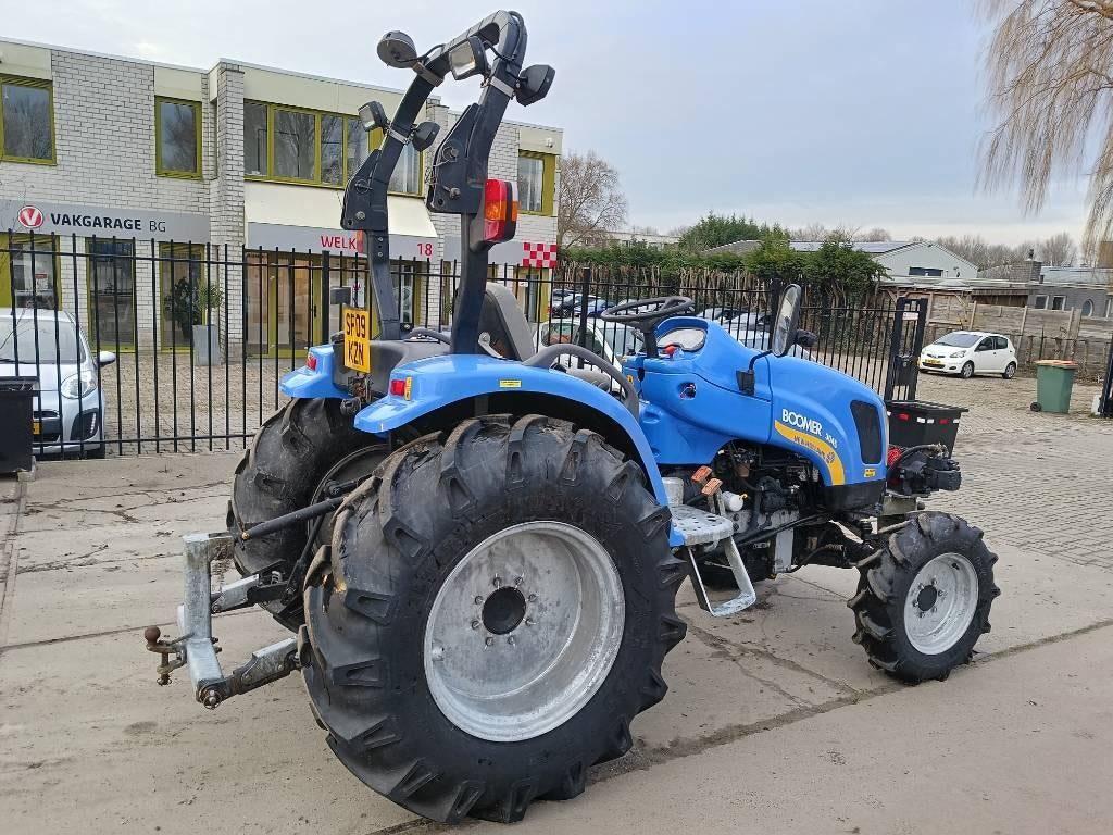 New Holland Boomer 3045 compact trekker tractor (bj 2009), Overige typen