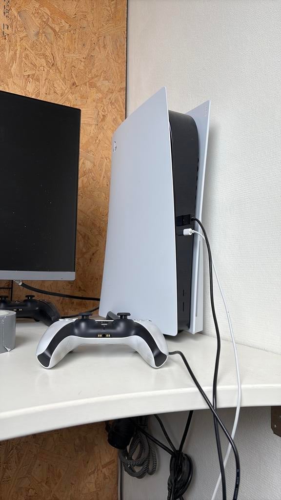 PS5 met controller en scherm, Ophalen of Verzenden, Zo goed als nieuw
