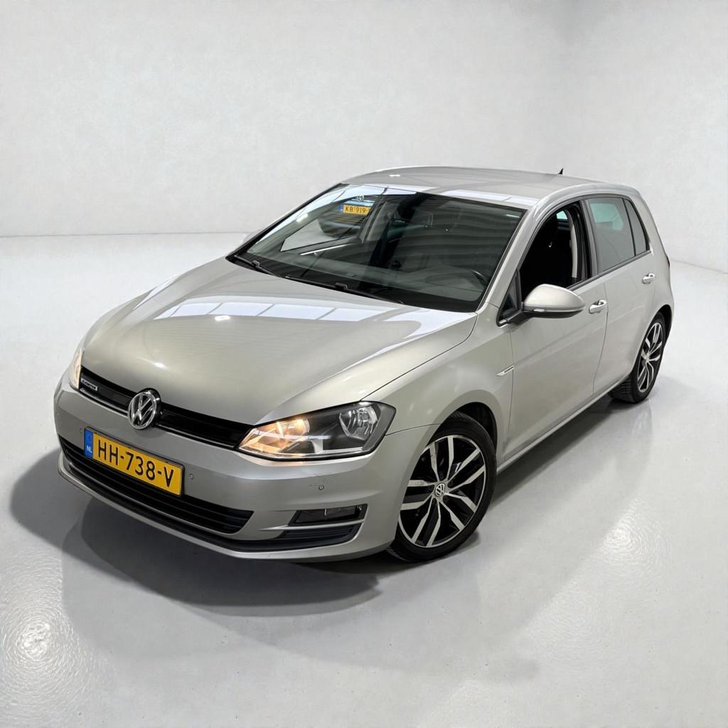Volkswagen Golf 1.0 TSI Business Edition Connected nwe apk, Auto's, Voorwielaandrijving, Stof, Euro 6, 23 km/l