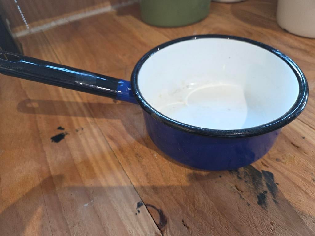 Emaille steelpan - Blauw met zwart handvat, Ophalen