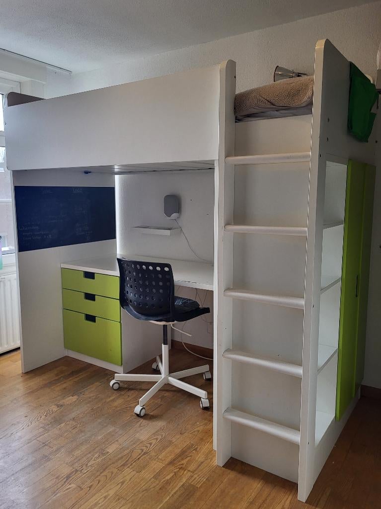 Ikea Stuva hoogslaper met bureau, kast en matras - wit/groen, Ophalen, Gebruikt, Hoogslaper