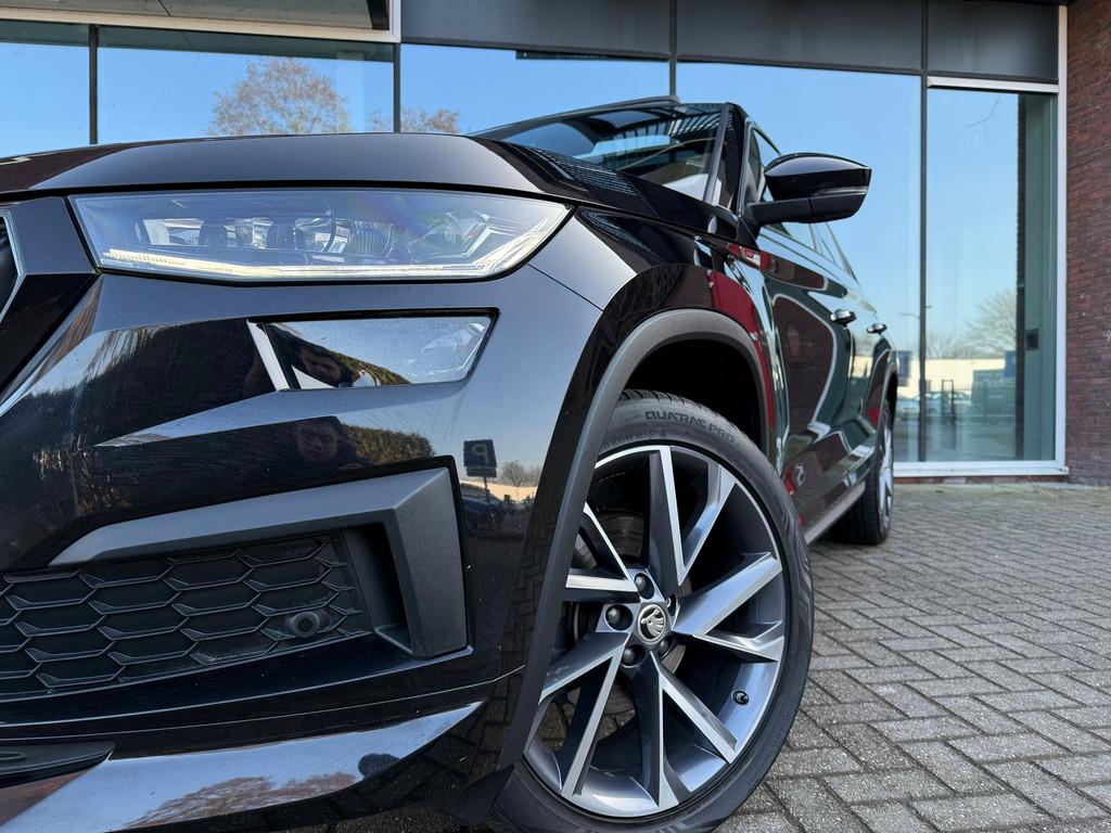 Skoda Kodiaq 1.5 TSI Sportline Business - Automaat - Pano/Sc, 4 cilinders, Zwart, Bedrijf, Kodiaq