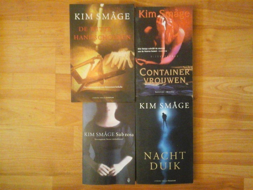 T16-2x kim smage-losse verkoop, Boeken, Thrillers, Nieuw, Ophalen of Verzenden