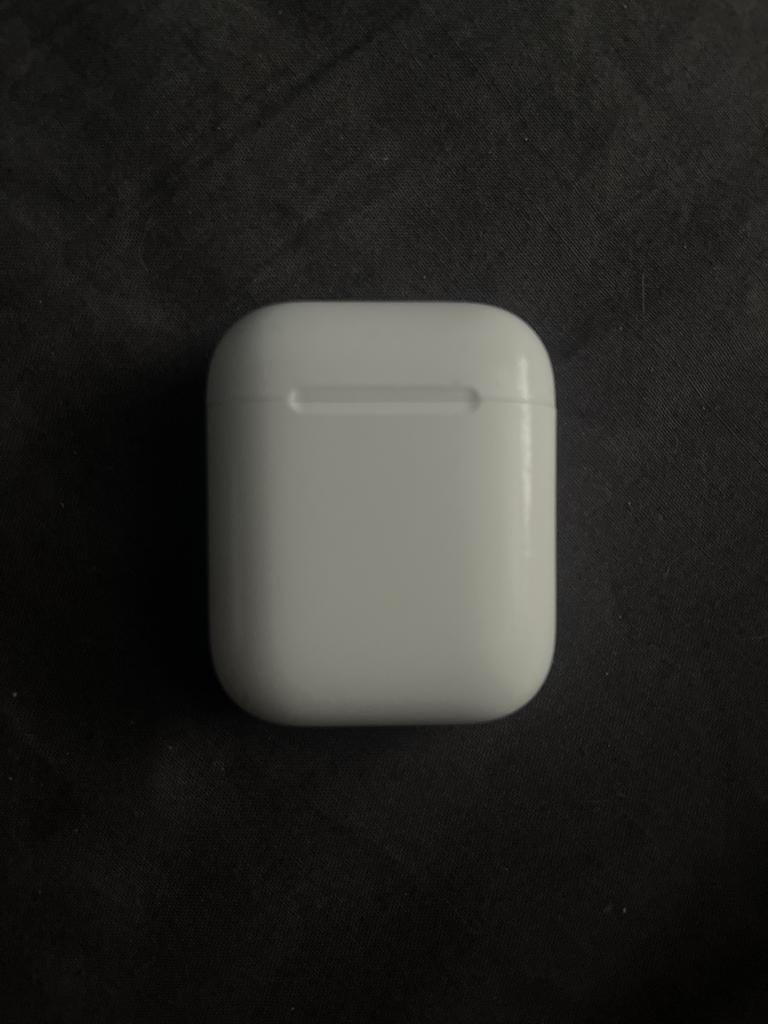 Apple AirPods 1 (1e generatie), Ophalen of Verzenden, Gebruikt, Draadloos