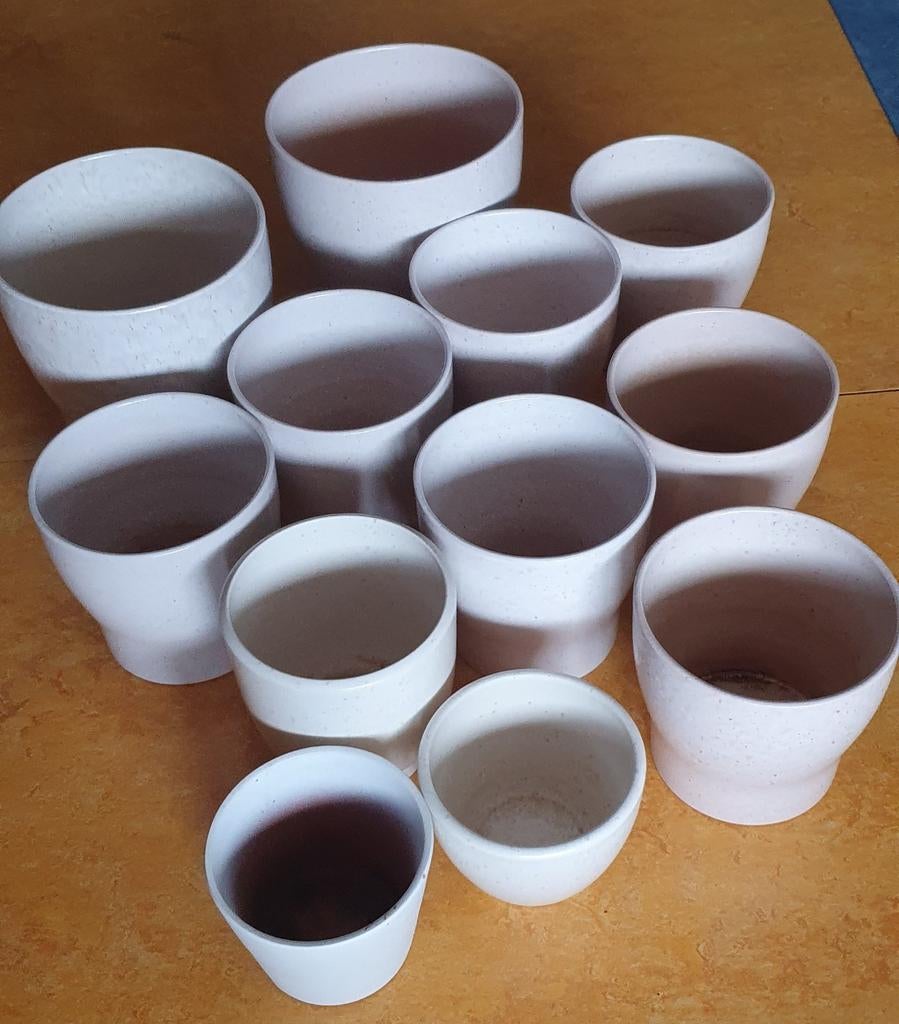 Serie bloempotten, Tuin en Terras, Bloempotten, Ophalen, Rond, Zo goed als nieuw, Aardewerk