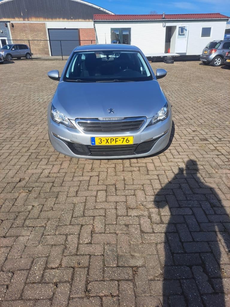 Peugeot 308 1.2 E-thp 81KW/110PK SW 2014 Grijs, Auto's, Peugeot, Stof, Zwart, 1199 cc, 1165 kg