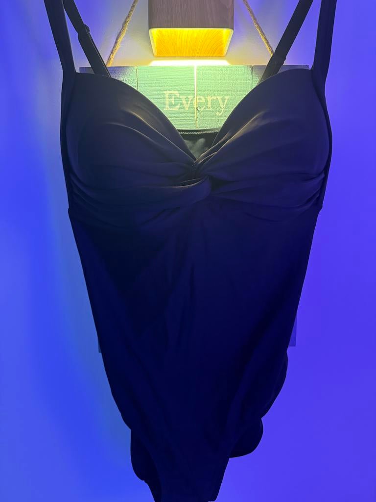 Zwart badpak Zeeman maat 44, weinig gedragen, Ophalen of Verzenden, Zo goed als nieuw, Zwart, Badpak