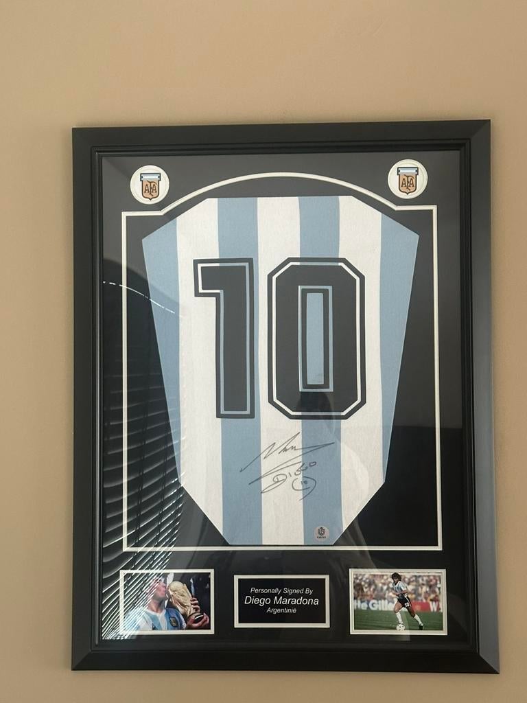 Diego Maradona Gesigneerd, Ophalen of Verzenden, Zo goed als nieuw, Buitenlandse clubs, Shirt