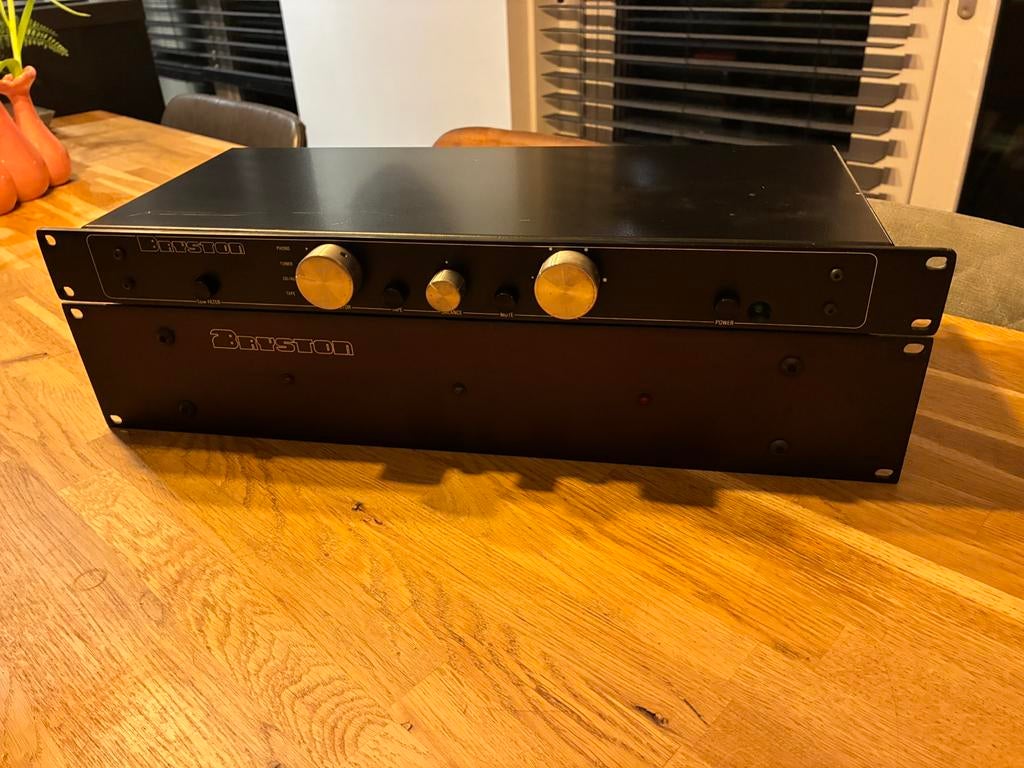 Bryston 0.5B + 2B – Vintage High-End Versterker Set, Gebruikt, 60 tot 120 watt, Stereo, Ophalen