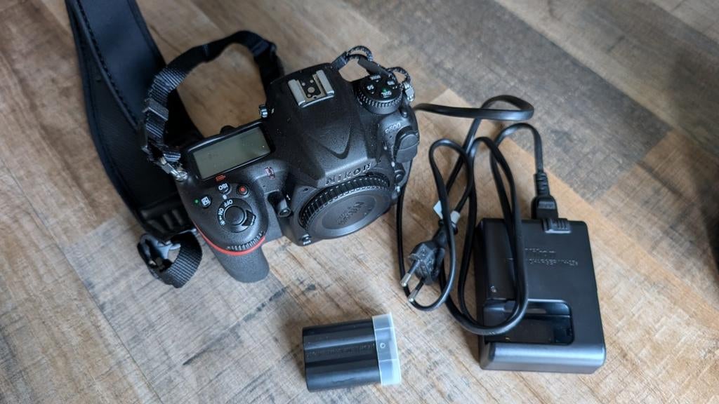 Nikon D500, 11K clicks!, Audio, Tv en Foto, Fotocamera's Digitaal, Spiegelreflex, Ophalen of Verzenden, Zo goed als nieuw, Nikon