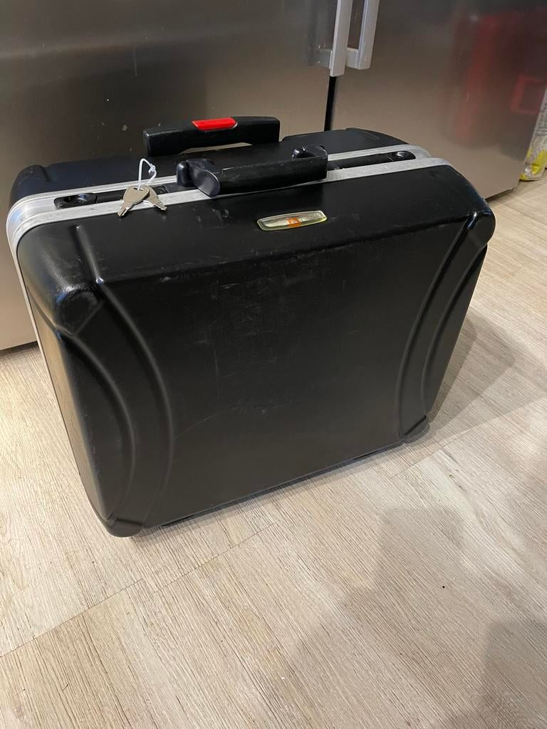 B&W Orca gereedschapskoffer met knipex/wera/bahco/hultafors, Ophalen of Verzenden, Zo goed als nieuw