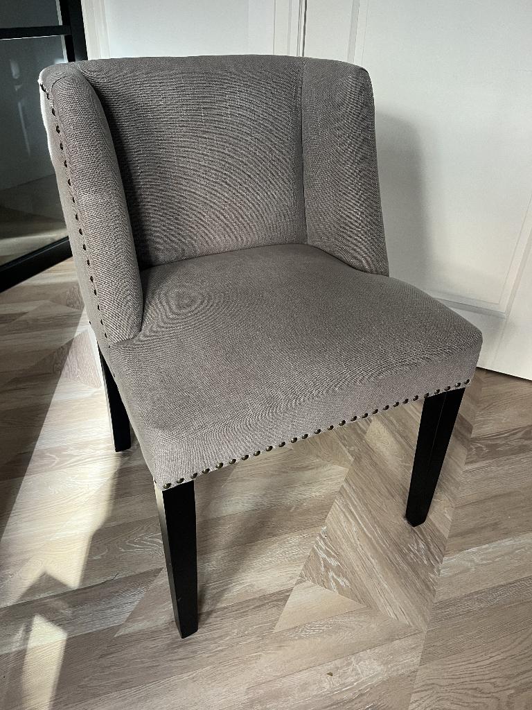 Eetkamerstoel St. James Eichholtz, Huis en Inrichting, Stoelen, Ophalen, Luxe ruime eetkamerstoelen, Twee, Zo goed als nieuw