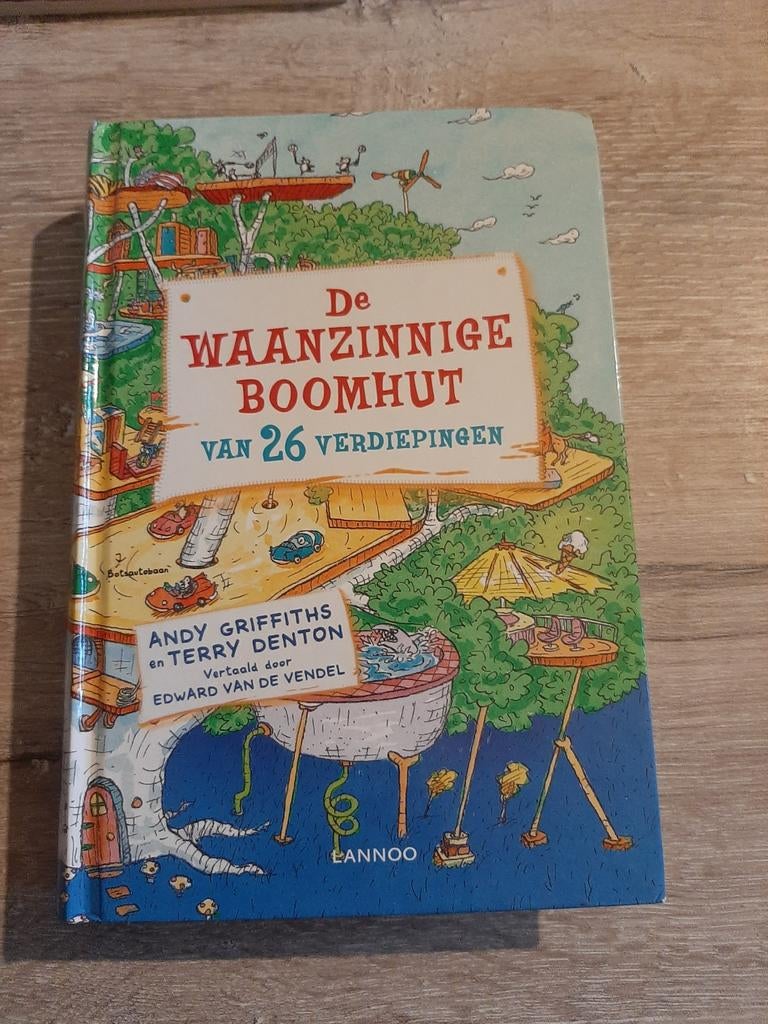 De Waanzinnige Boomhut van 26 Verdiepingen, Ophalen of Verzenden, Gelezen, Andy Griffiths en Terry Denton, Fictie algemeen