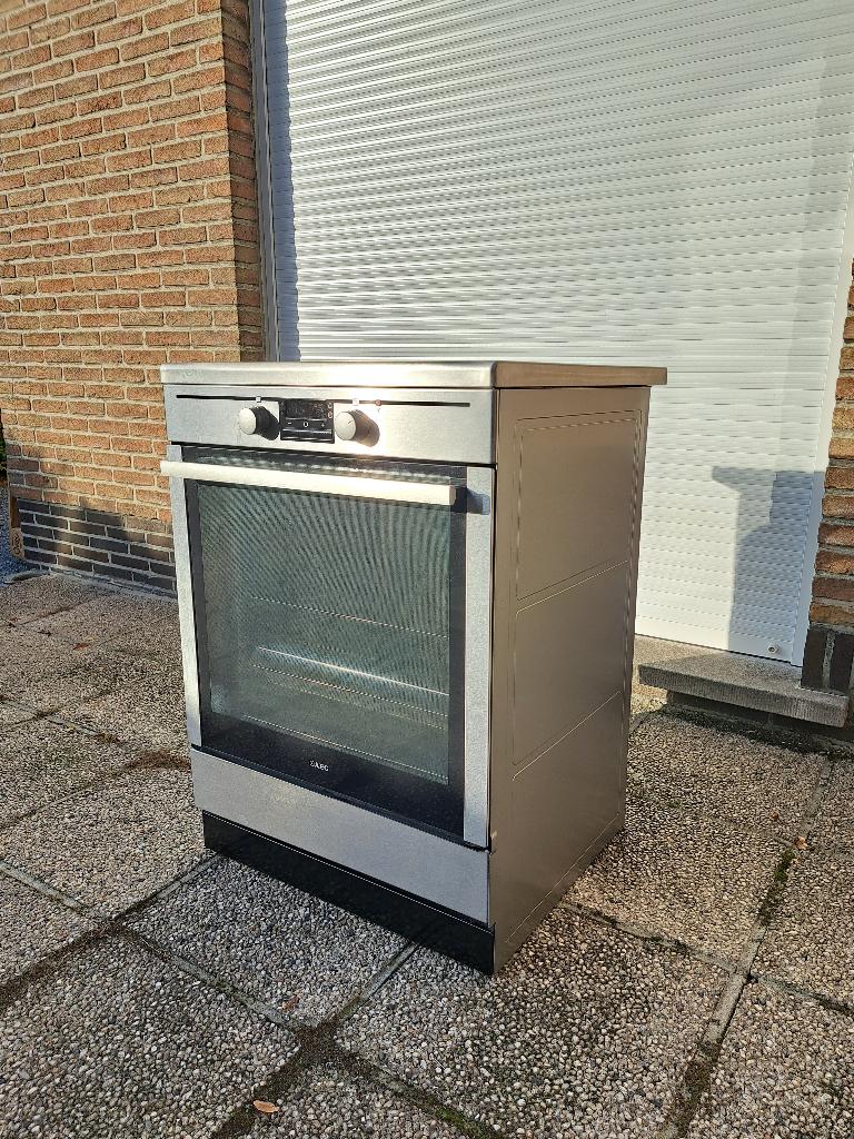 vrijstaande oven en inductiefornuis AEG 47036, Witgoed en Apparatuur, Fornuizen, Ophalen, 4 kookzones, Zo goed als nieuw, Inductie