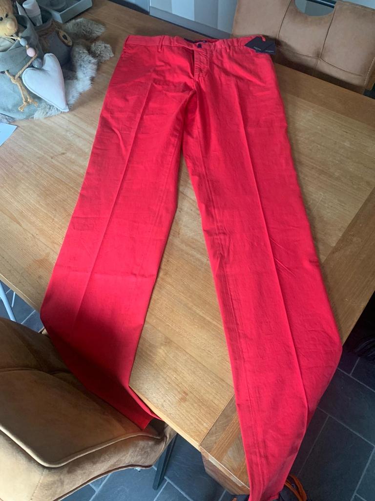 Incotex high comfort pantalon maat 48 rood, Kleding | Heren, Broeken en Pantalons, Ophalen of Verzenden, Nieuw, Maat 48/50 (M)