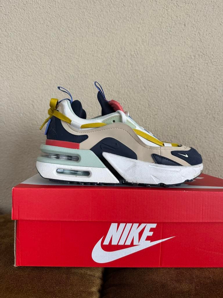Nike Air Max Furyosa maat 37,5, Ophalen of Verzenden, Zo goed als nieuw, Sneakers of Gympen