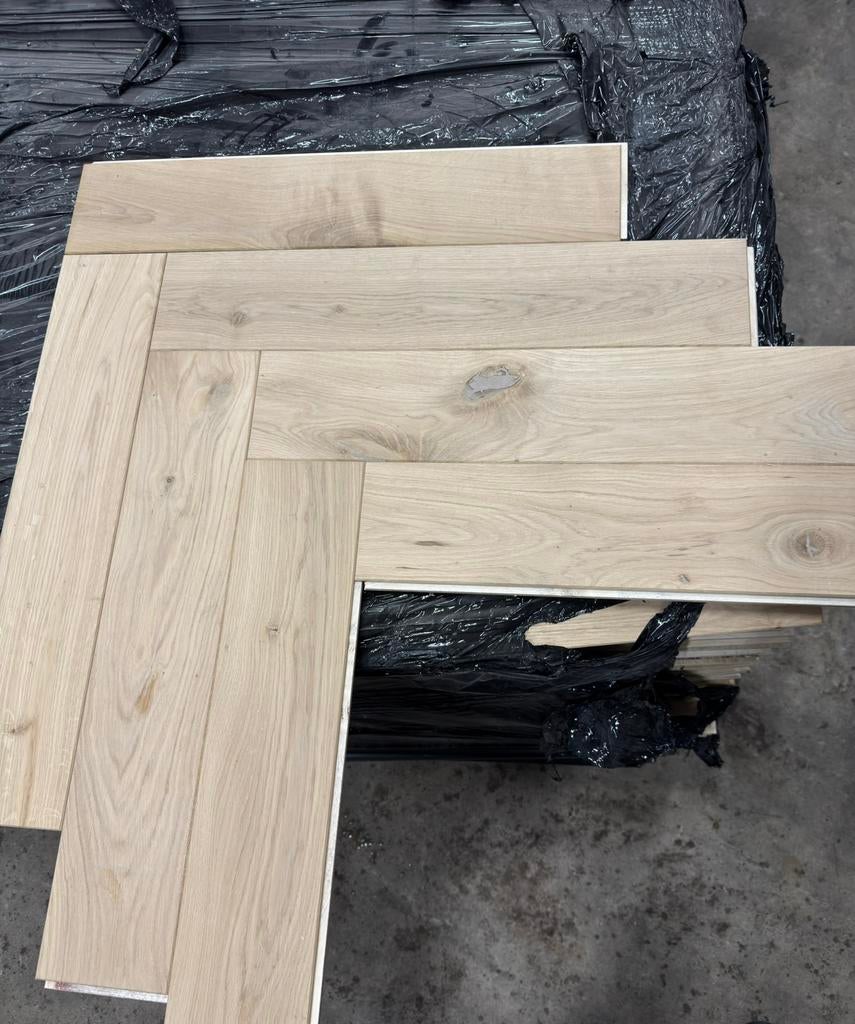 Eiken vloer visgraat  44 m2 multivloer NIEUW onbehandeld, Doe-het-zelf en Verbouw, Ophalen, 50 tot 150 cm, Nieuw, Vloerdelen of -planken