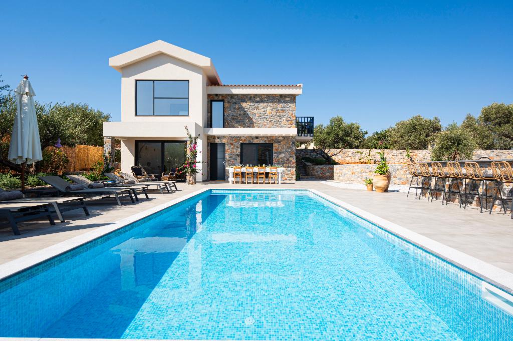 Luxe vakantievilla met prive zwembad te huur in Kreta, In bergen of heuvels, Open haard, Landelijk, Eigenaar