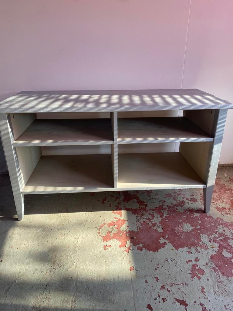 Leuk kastje, Ophalen, Met plank(en), 100 tot 150 cm, Zo goed als nieuw