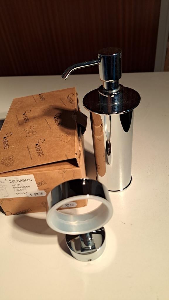 Zeepdispenser met houder - Chroom - Nieuwstaat, Verzenden, Nieuw, Overige kleuren, Overige typen