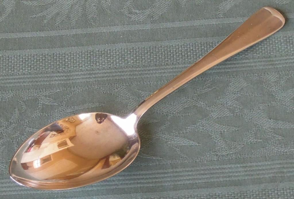 Nr K215: 1 Verzilverde Sola Haags Lofje opscheplepel, Antiek en Kunst, Antiek | Bestek, Ophalen of Verzenden