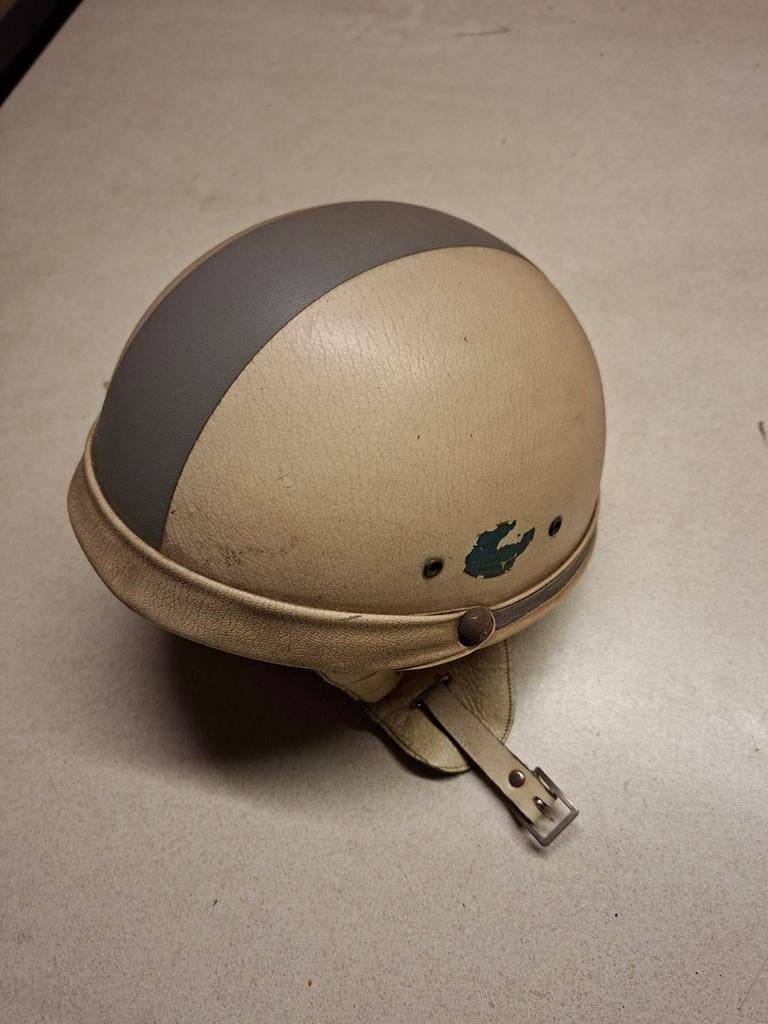 Te koop oldtimer helm, potje, Fietsen en Brommers, Brommerhelmen, Ophalen