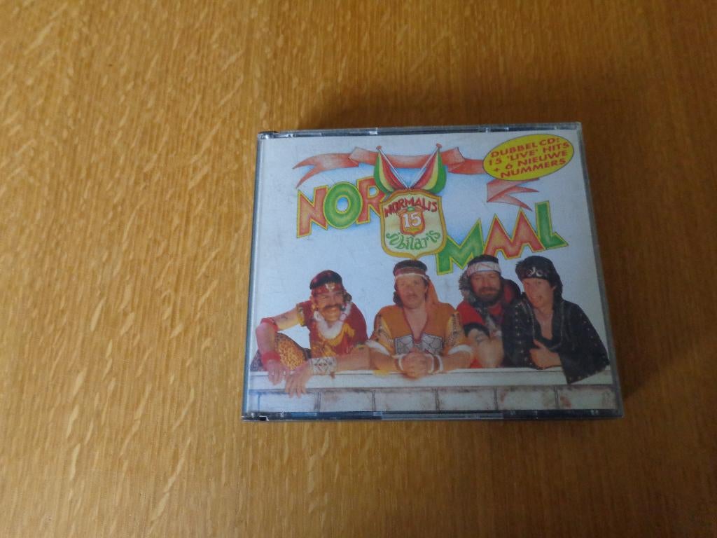 Normaal is15 jaar jubilaris15 live hits en 6 nieuwe nummers, Ophalen of Verzenden, Zo goed als nieuw, Levenslied of Smartlap, Boxset