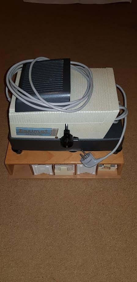 diaprojector, Ophalen, Gebruikt, Met scherm
