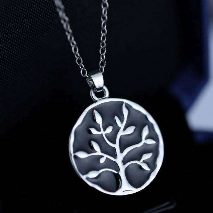 Prachtige Verzilverde Levensboom Tree of life ketting., Nieuw, Ophalen of Verzenden, Zilver, Overige materialen