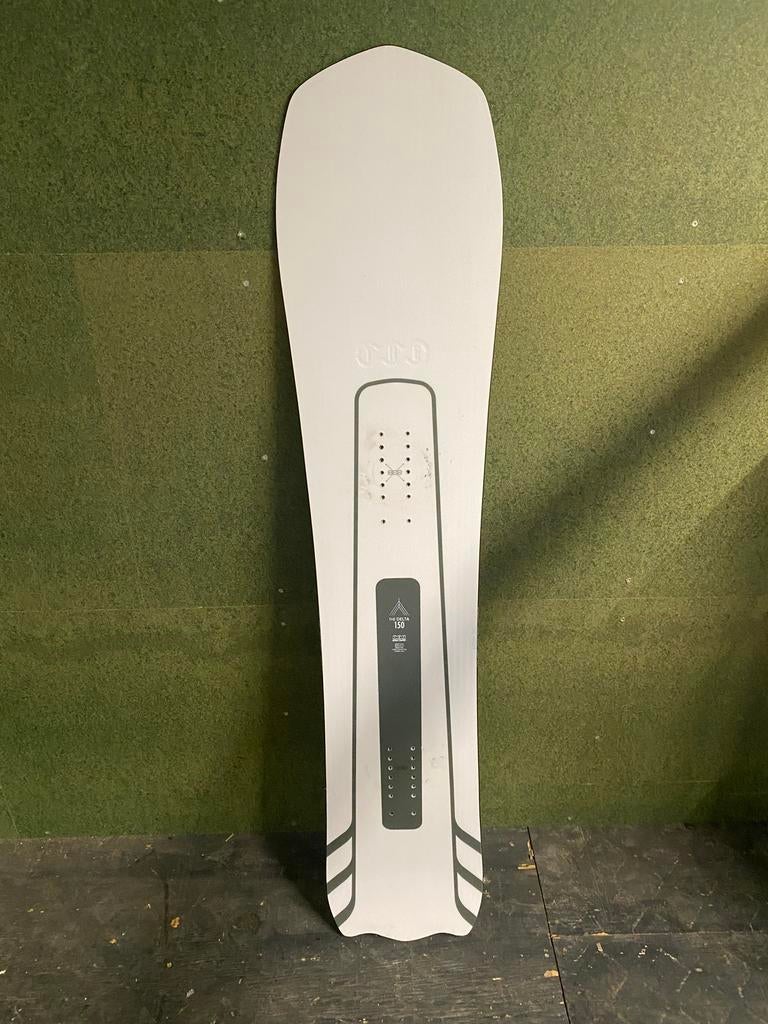 The Boards The Delta snowboard 150 cm, Ophalen of Verzenden, Zo goed als nieuw, Board