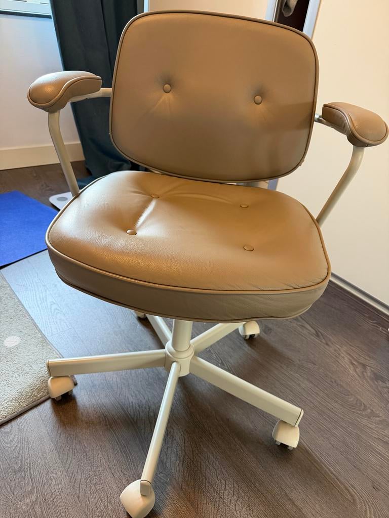IKEA ALEFJÄLL office chair Beige bureaustoel metarmleuningen, Huis en Inrichting, Ophalen, Beige, Zo goed als nieuw, Bureaustoel