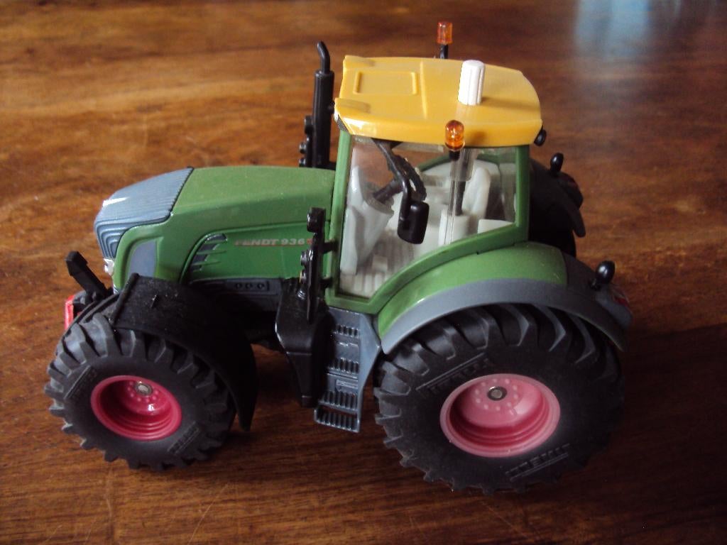 Siku Fendt 936 vario groen 1:32, Ophalen of Verzenden, Zo goed als nieuw, Tractor of Landbouw, SIKU