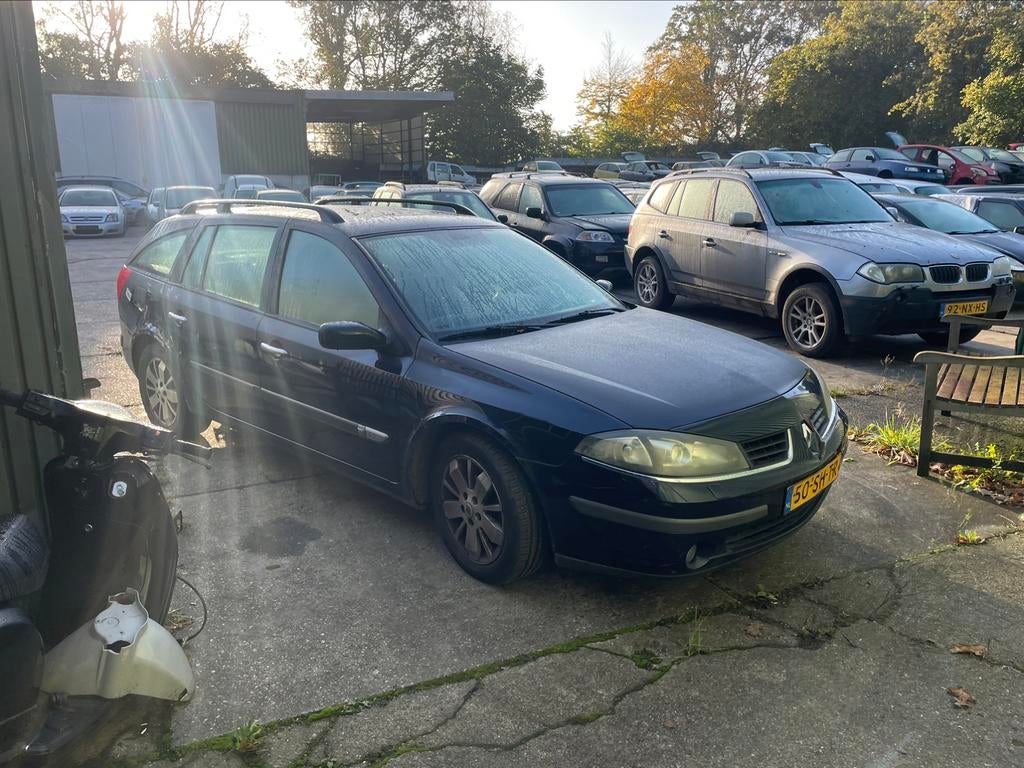 Te koop Renault Laguna in onderdelen, Auto-onderdelen, Ophalen of Verzenden, Gebruikt, Renault