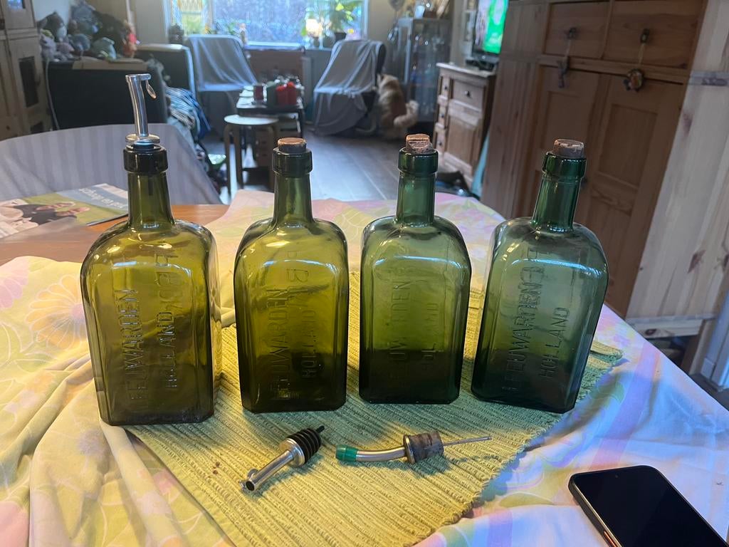 P Bokma jenever fles genever Leeuwarden  bols hooghoudt, Ophalen of Verzenden, Gebruikt, Overige typen