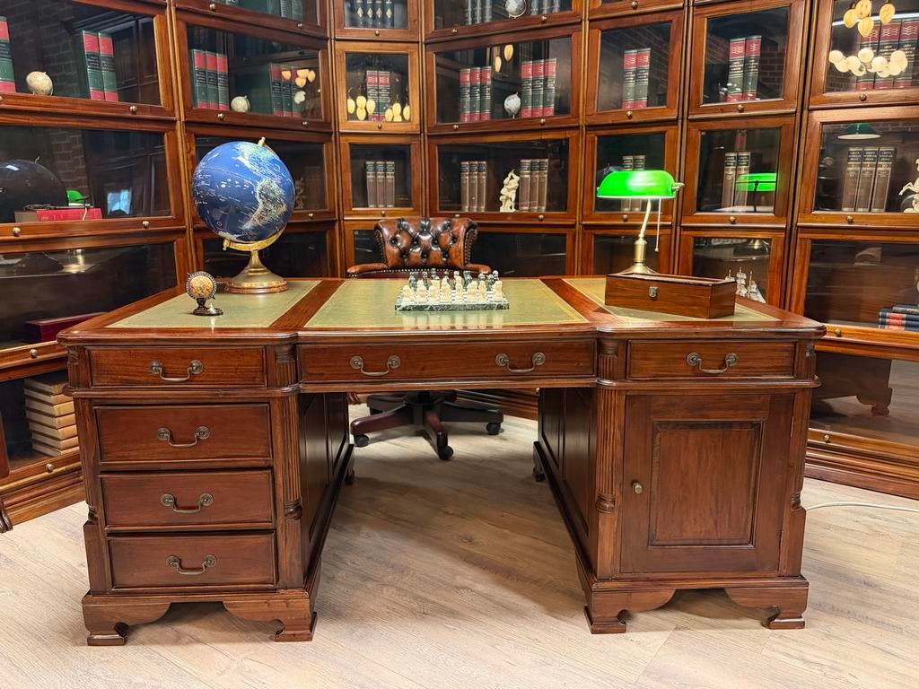 Engels Bureau Partner Desk Mahonie Groen Leer Goudbies 180x1, Ophalen