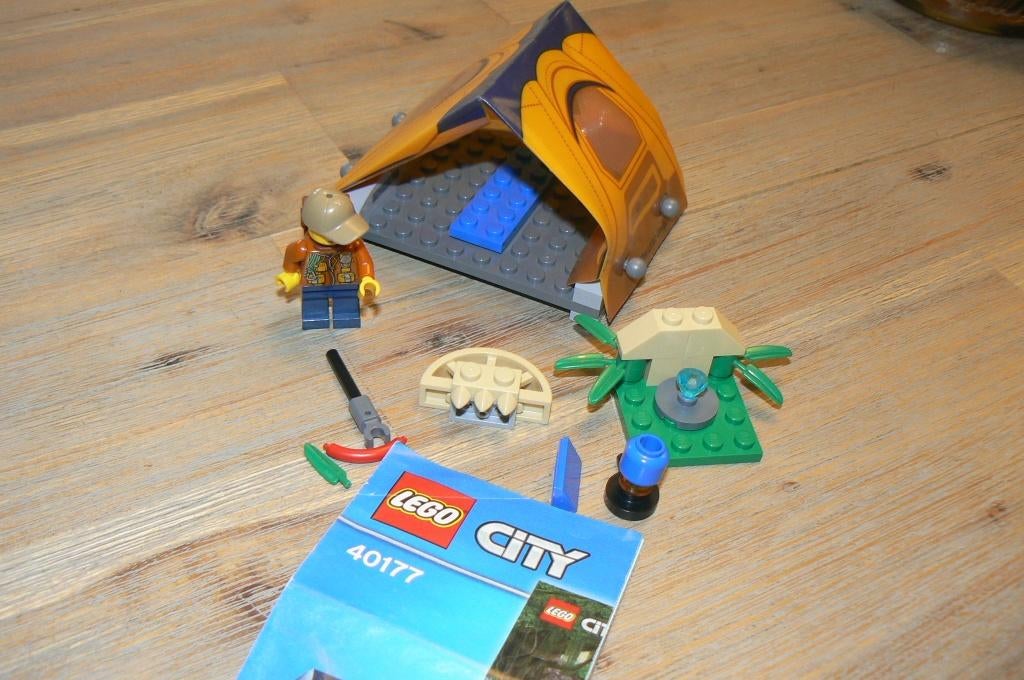 Te koop: Lego City 48 stuks met boekjes, Lego, Ophalen of Verzenden, Compleet, City