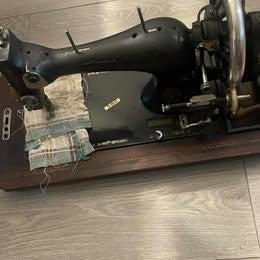 Antieke Naaimachine - Gritzner, Ophalen of Verzenden