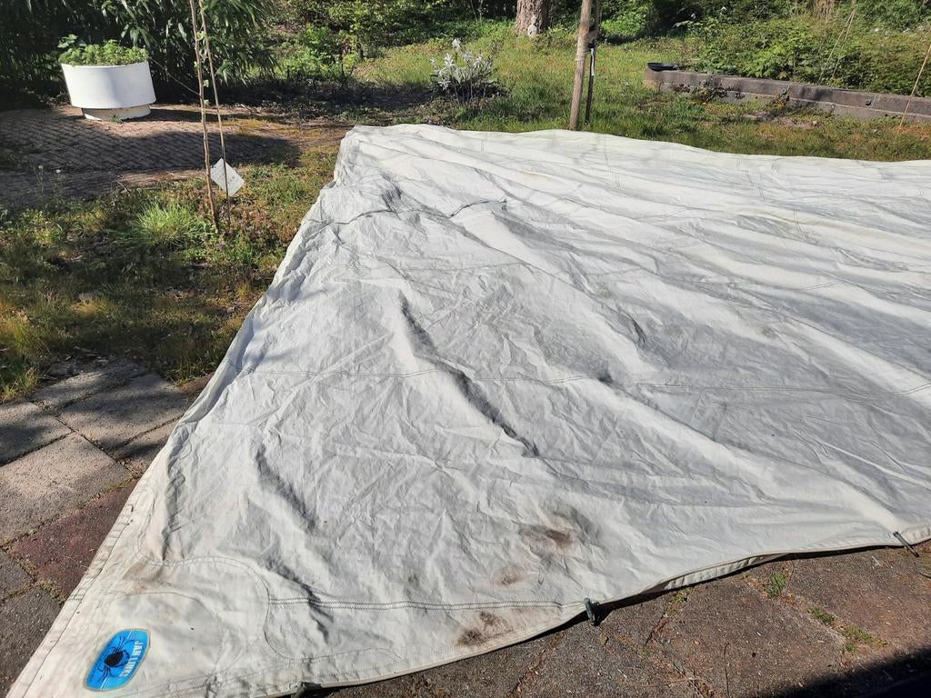 Fok dacron 11.9x11.5x5.2 meter, Watersport en Boten, Zeilen en Zeiltoebehoren, Ophalen of Verzenden, Minder dan 15 m²