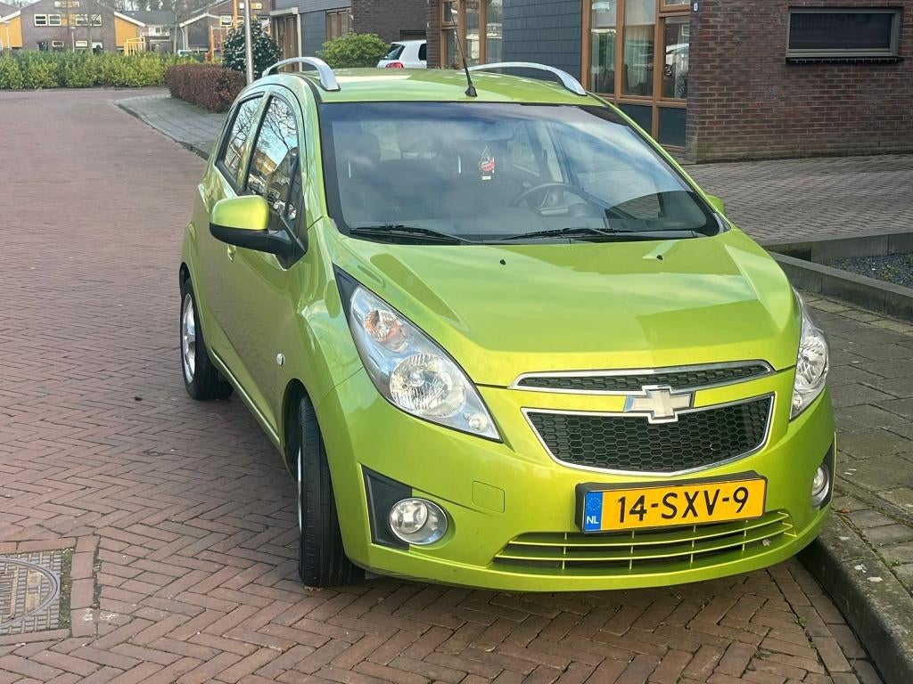 Chevrolet Spark 1.0 Bifuel 2011 Groen, Auto's, Chevrolet, 37 €/maand, 4 cilinders, Origineel Nederlands, Particulier
