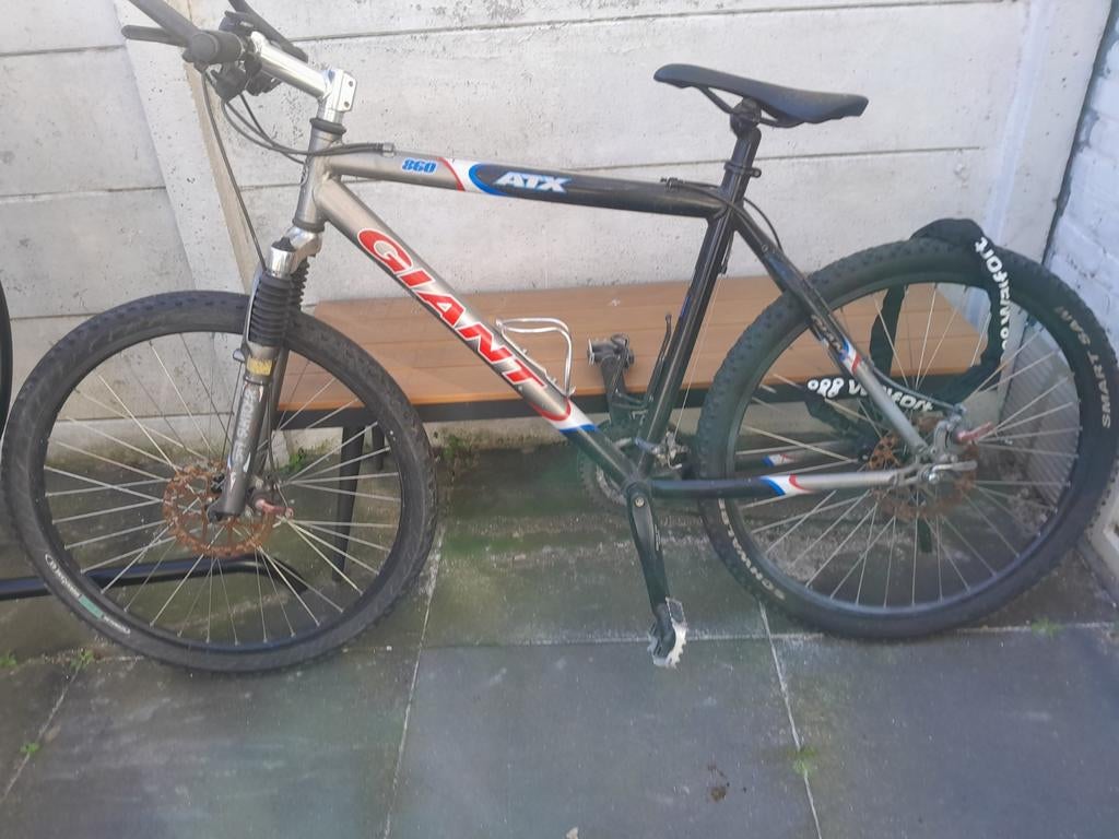 Mountainbike GIANT, Gebruikt, 26 inch, 10 tot 15 versnellingen, Giant