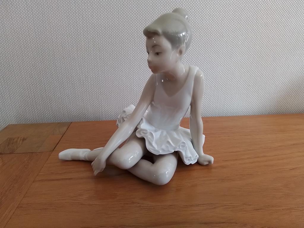 NAO by Lladro' Ballerina, Ophalen of Verzenden