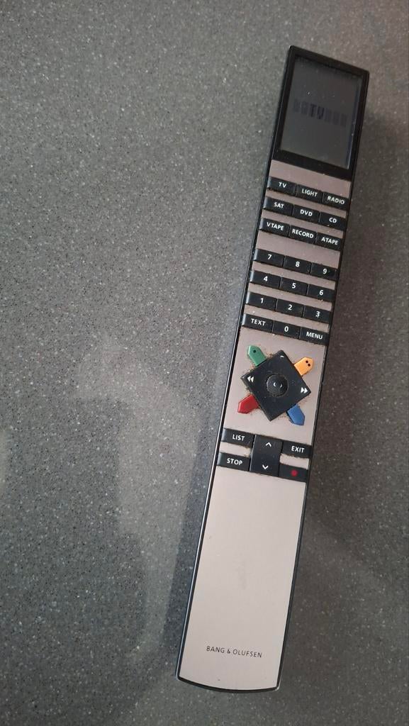 B&O BeoVision 5 Plasma TV met originele muursteun, Gebruikt, 50 Hz, HD Ready (720p), 100 cm of meer