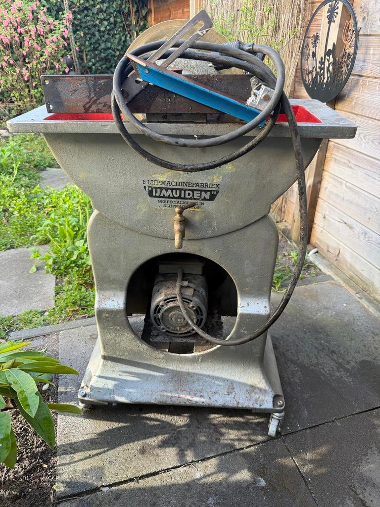 Nat Slijpmachine - slijpmachinefabriek Ijmuiden, Ophalen, Gebruikt, Werkbankslijpmachine