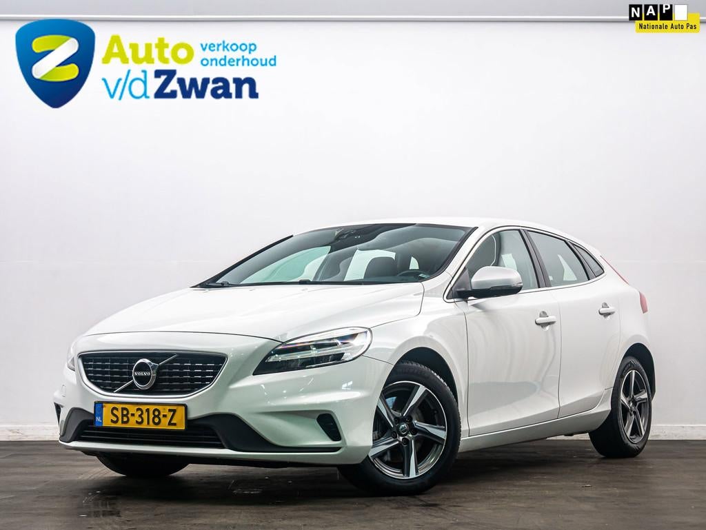 Volvo V40 2.0 D3 Business Sport R-Design Led/Stoelverw/Navi, 28 km/l, Gebruikt, 4 cilinders, Wit