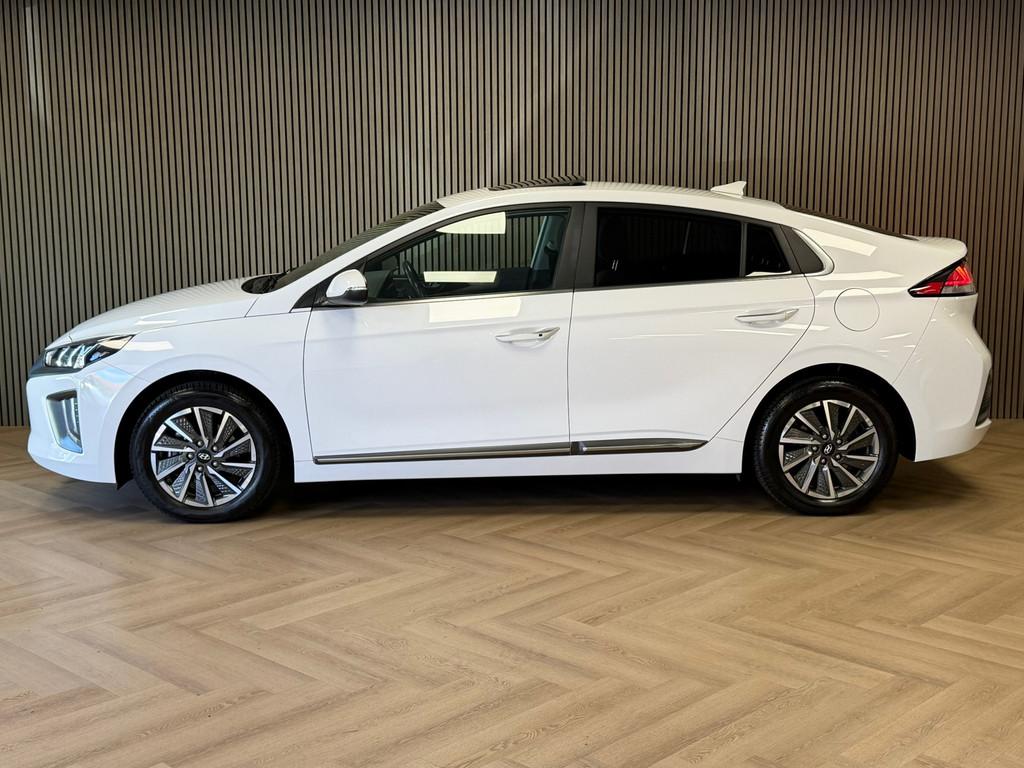 Hyundai IONIQ STYLE EV 38 kWh SOH 93,4% AUT SCHUIFDAK STOEL/, Auto's, Hyundai, Gebruikt, Overige carrosserieën, Met garantie (alle)