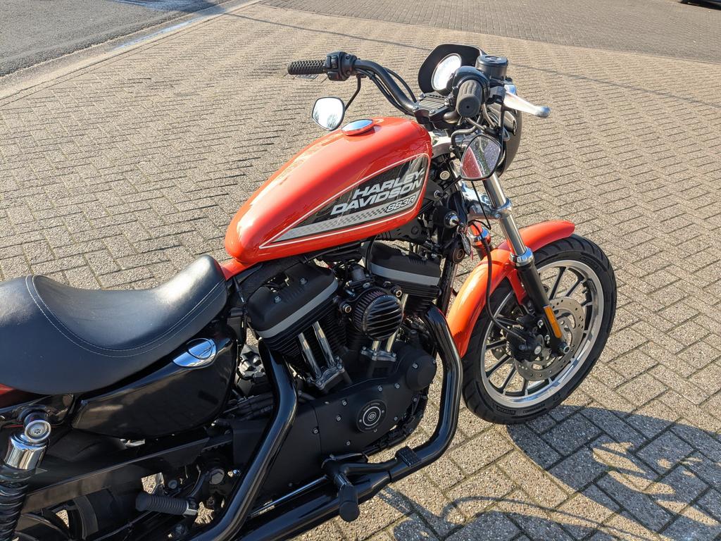 Harley Davidson 883R