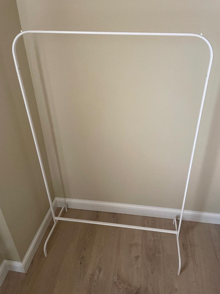 Kledingrek gratis, Ophalen