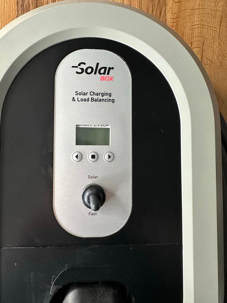 Solar Box laadpaal. Lader, Auto diversen, Laadpalen, Ophalen of Verzenden, Gebruikt, Laadpaal