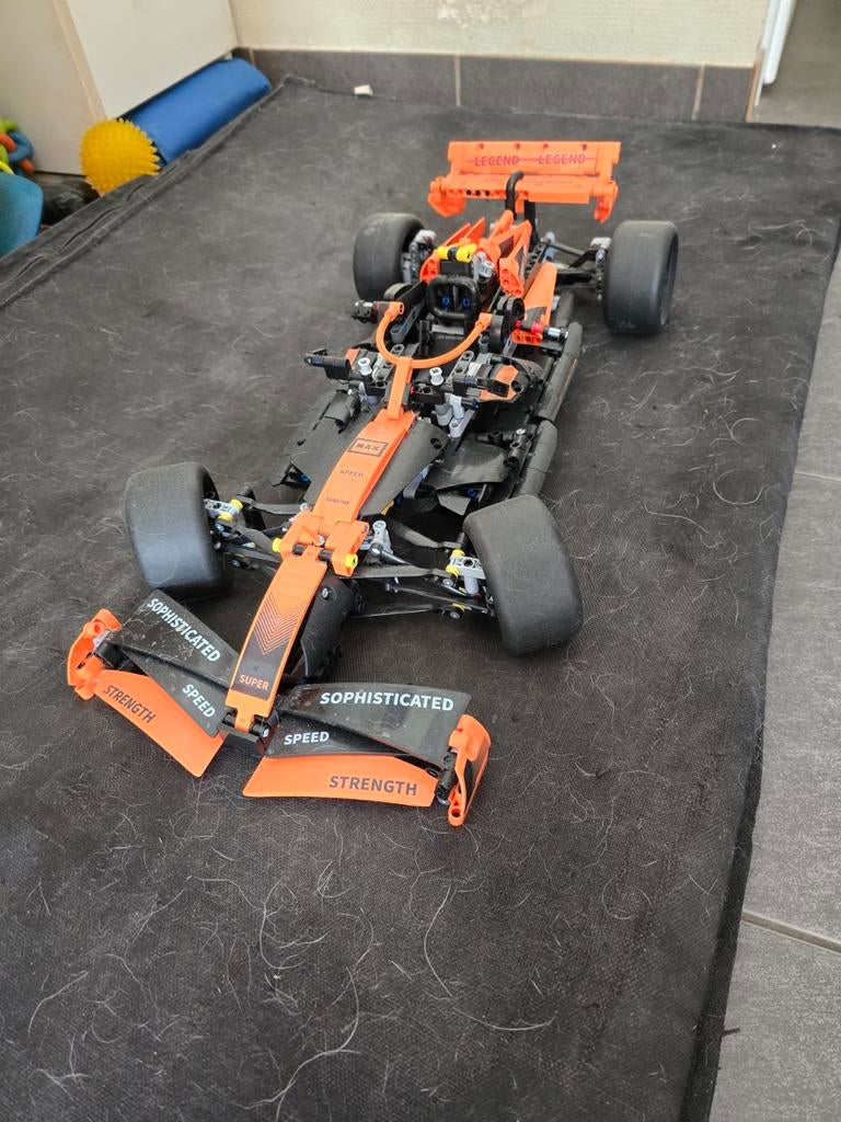 Race auto oranje, Ophalen, Zo goed als nieuw, Auto, Overige merken